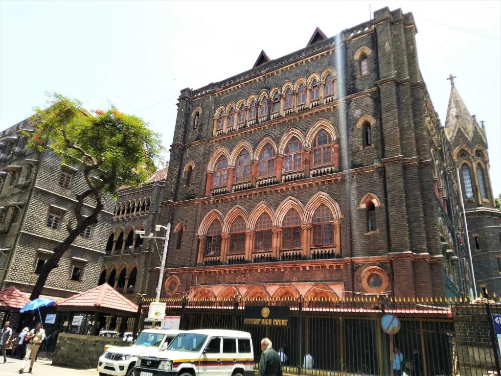 मुंबई उच्च न्यायालय अंतर्गत नोकरीची सुवर्णसंधी , पहा काय आहे पात्रता : Bombay High Court Bharti 2024 3 Bombay High Court Bharti 2024 | Sarkari Warta-सरकारी वार्ता